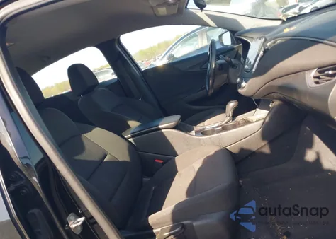 2019 Chevrolet Malibu Rs from USA, damaged, VIN 1G1ZG5STXKF180197